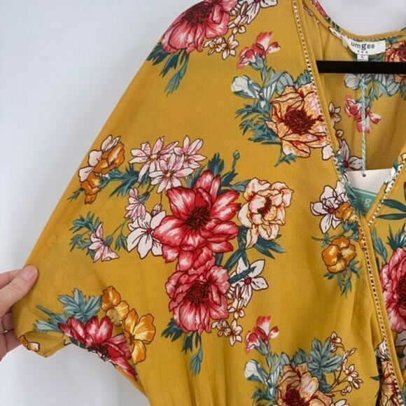 NWT Umgee Women's Floral Yellow Romper Large Boho Lace Accent Dolman Surplice - Picture 9 of 14